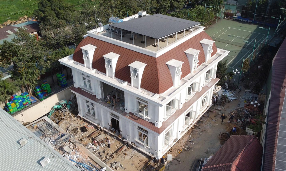 “Thần đèn” di chuyển biệt thự nặng 3.000 tấn ở Bình Dương 